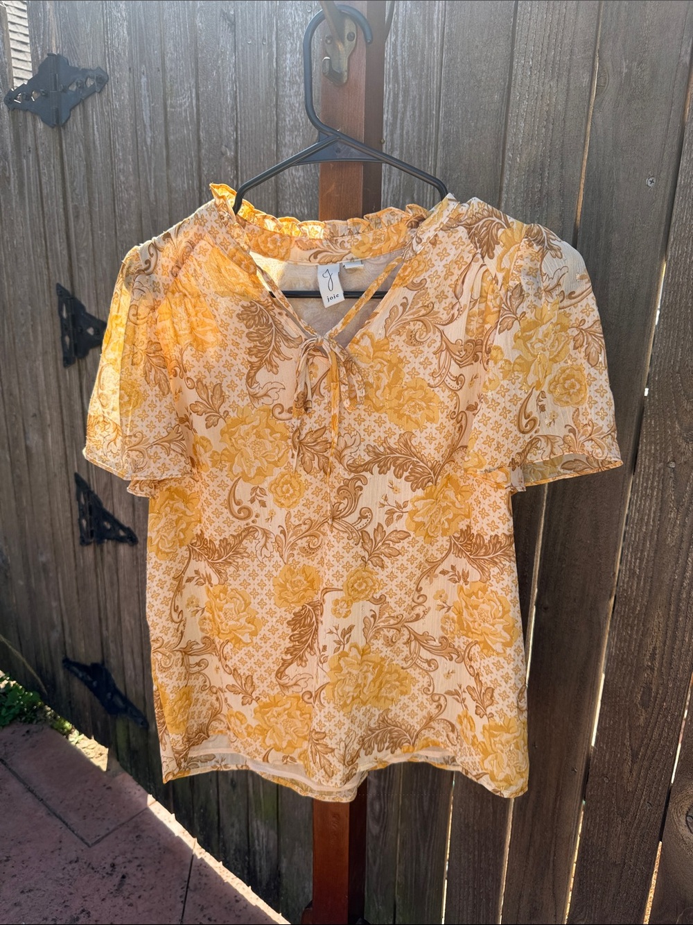 Joie Yellow Floral Blouse size Small, excellent condition